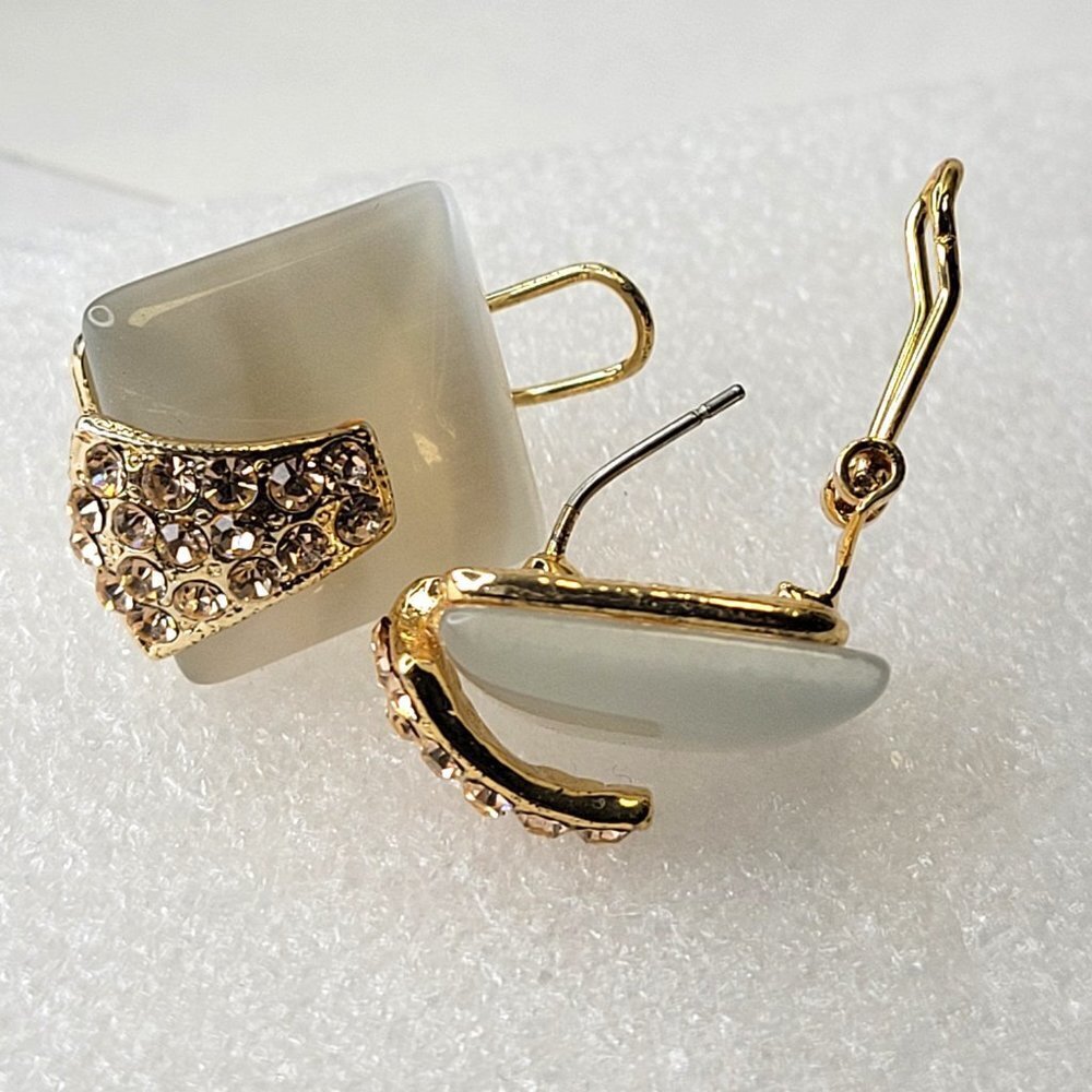 Cufflink Style Earrings - Picture 7 of 11